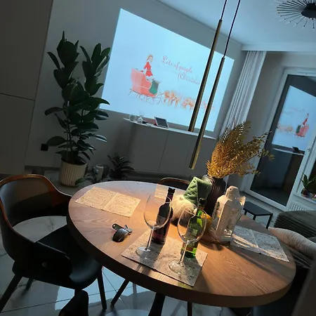 Wood & Stone Apartment-2