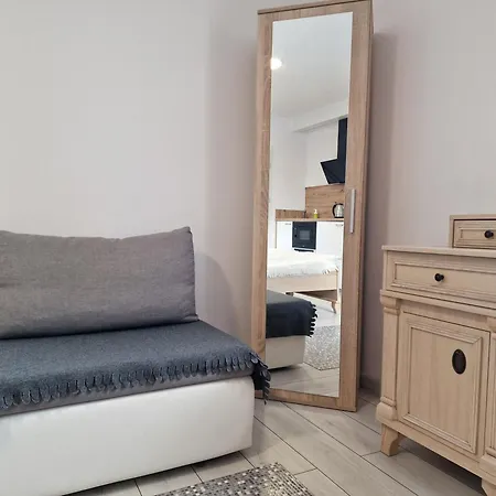 Studio I Pokoje I Pokoje z łazienkami-3