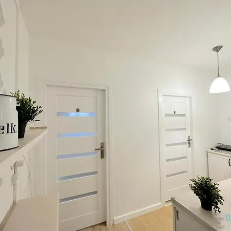 Danzig Room-2