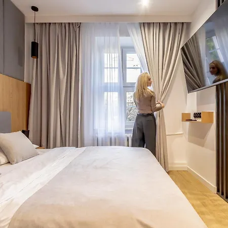 Glow Apartments - Apartamenty Studio KOZIA Gdańsk Śródmieście-3