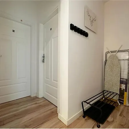 Walezy Room - Peaceful Retreat, 10 Minutes to Gdańsk Old Town&Seaside-2