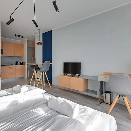 Apartments Old Town Angielska Grobla & By Noclegi Renters-2