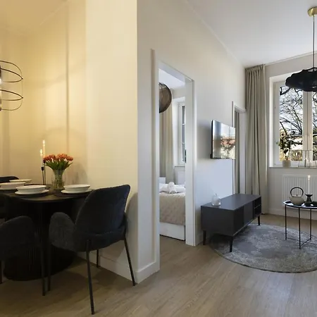 Elite Apartments Aura Old Town-3