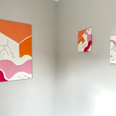 Mmrent Mary'S Room-3