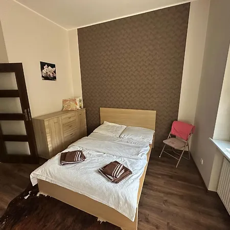 Gdańskie Apartamenty - Apartamenty na Świetego Ducha z 2 sypialniami-2