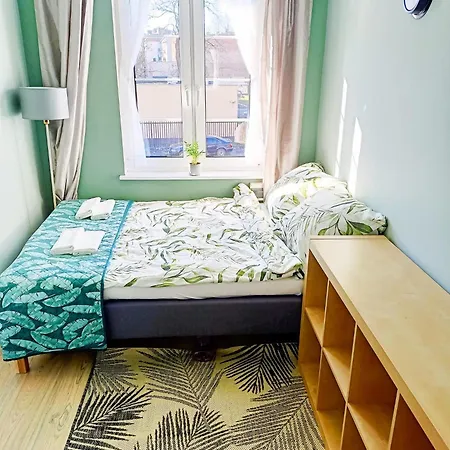 Brick Lane Apartment-2