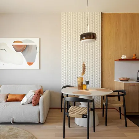 Luxury Brabank Amber Apartment Fitness, Sauna & Parking By Grandview-2