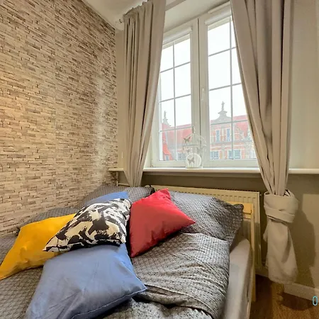 Plaza Room At Old Town Gdansk-2
