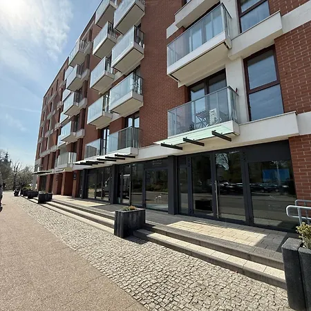 Relax Apartments - Gdansk Central & Parking-2