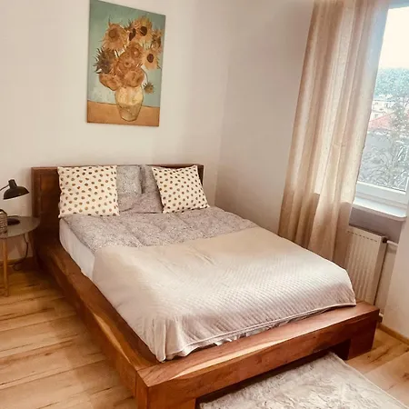 Słoneczny Apartament przy Starym Mieście-3