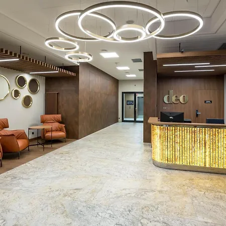 Deo Plaza Riverside Deluxe Apartment By Noclegi Renters-2
