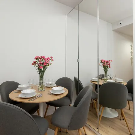 Baltic Breeze Apartment - City & Sea By Yoca-2