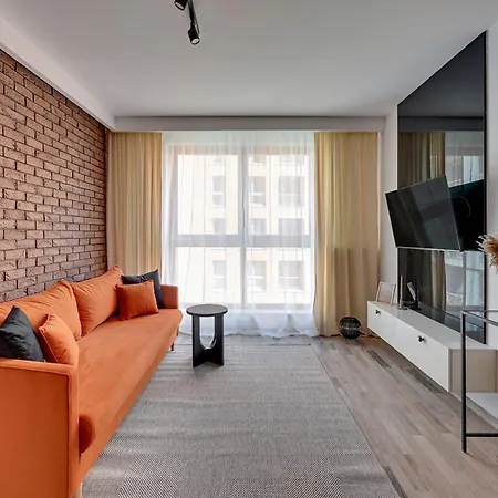 Aura - Riverside & Parking By Downtown Apartments-3