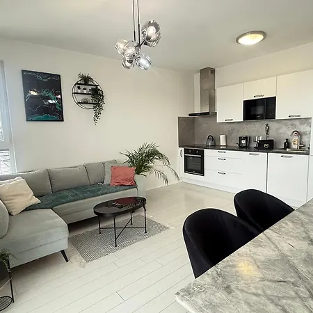 Ann Apartament 16 piętro z widokiem na morze-3
