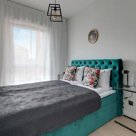 Scala City Center Apartments & Studios By Lion Apartments-2