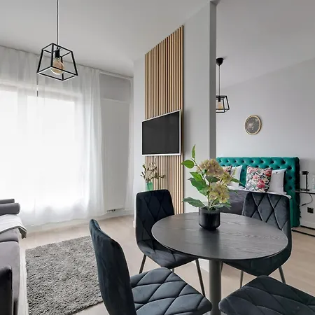 Scala City Center Apartments & Studios By Lion Apartments-2