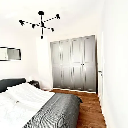 Apartament z ogródkiem Brzeźno-2