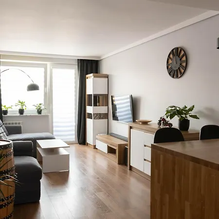 Apartament i parking Gdańsk Przymorze - plaża 20 min spacerem-2
