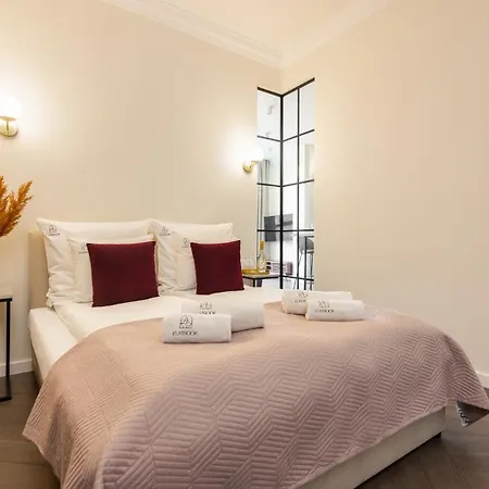 Flatbook - City Center Premium Apartments Granaria-2