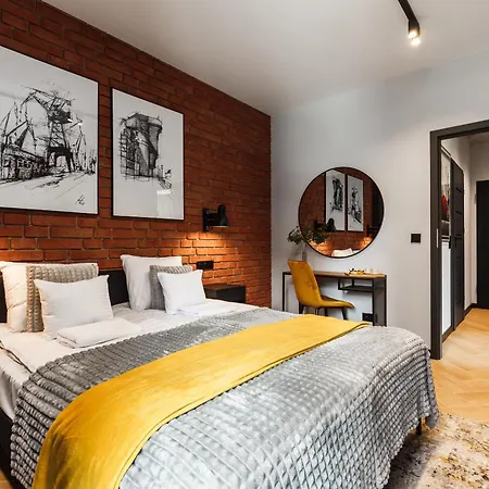 Młode Miasto Doki Apartments by HappyStay-3