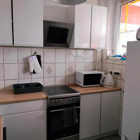 Apartament Obroncow Wybrzeza-3