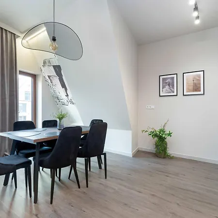 Apartament Chmielna Serce Gdanska Sypialnia & Balkon By Noclegi Renters-2