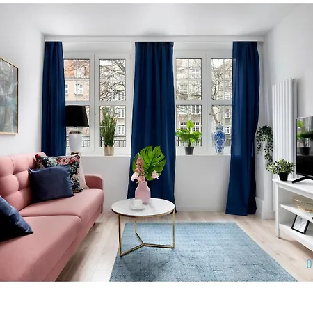 Exclusive Apartment At Old Town Gdansk-2