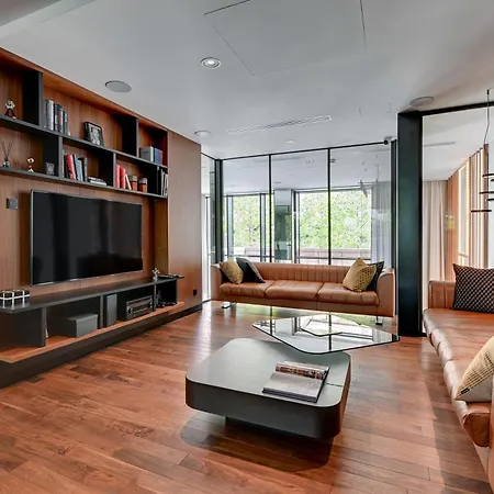Luxury Brabank Amber Apartment Fitness, Sauna & Parking By Grandview-3