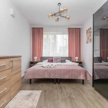 Glow Apartments, Gdansk Slaska 12-3