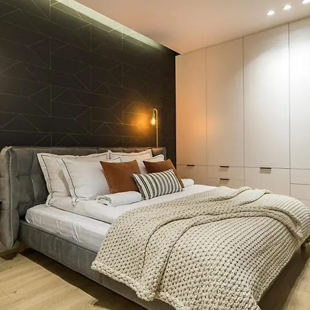 Apartament Chmielny River View - Granaria By Comfy Apartments-2