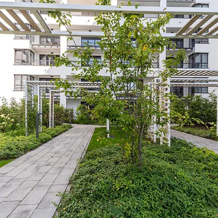Doki 1555 By Grand Apartments-3