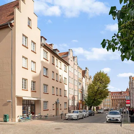 Old Town Straganiarska By Downtown Apartments-2