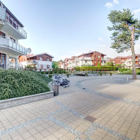 Apartamenty Neptun Park By Noclegi Renters-2