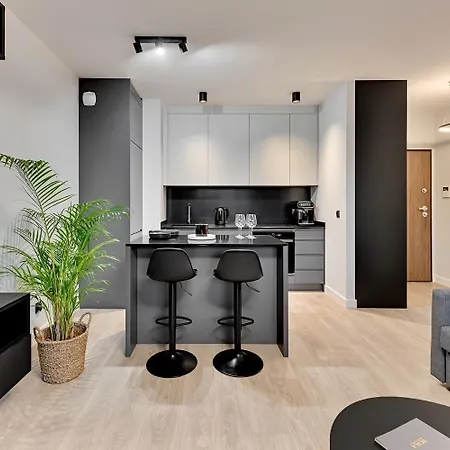 Scala City Center Apartments & Studios By Lion Apartments-3