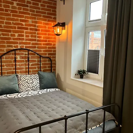Apartament przy dworcu old town-3
