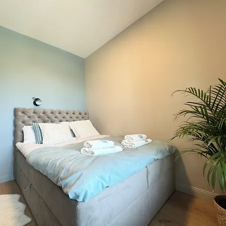 Apartament Ciri Q4Apartments-2