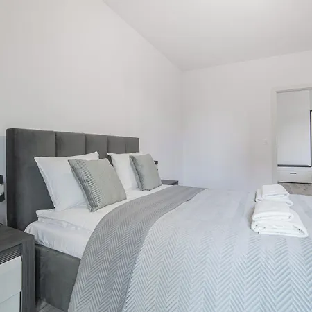 RentPlanet - Apartament przy Stoczni-3