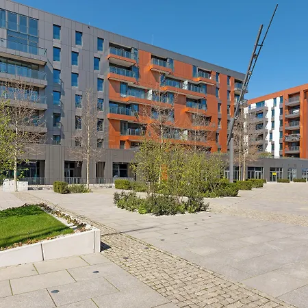 Brabank 20 By Grand Apartments-2