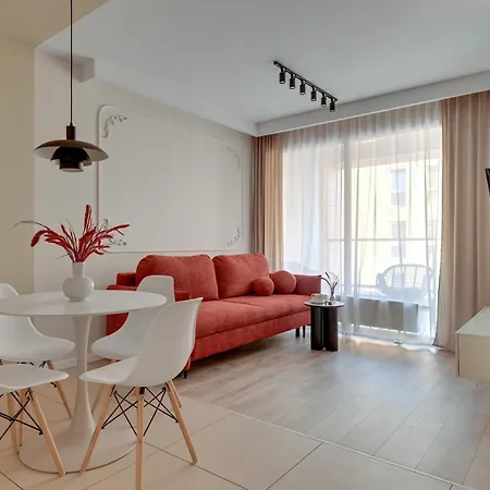 Aura Island Riverside By Downtown Apartments-3
