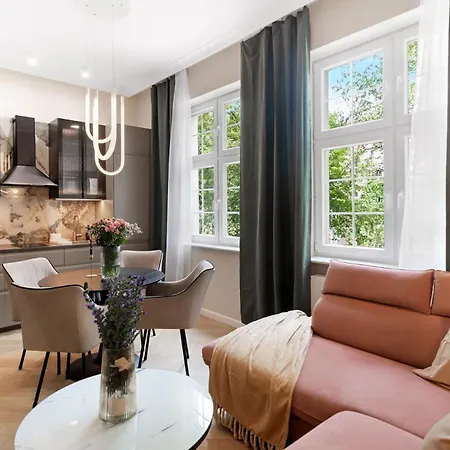 Goldsmiths Apartments-2