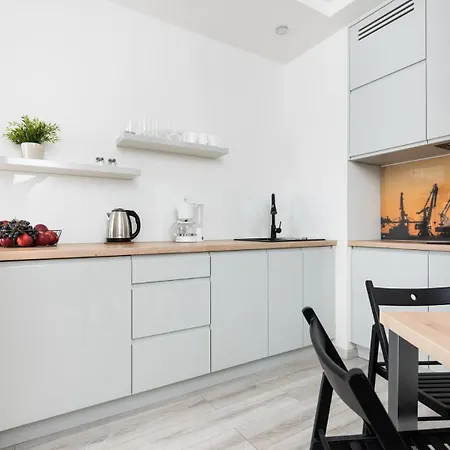 Flatbook City Centre Apartaments Parking-2
