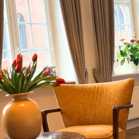Old Town Gdansk Olives Marina Apt 2 Min Walk From Motlawa River Parking-2