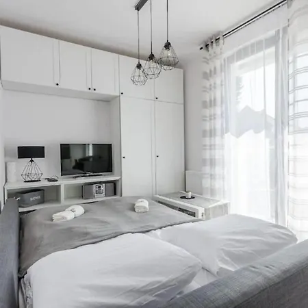 Close-Golden Apartments Gdansk - Cozy Studio - Great Location&Kollotaja-3
