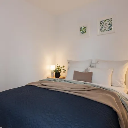 Flatbook - City Center Spa Apartments Motlawa-3
