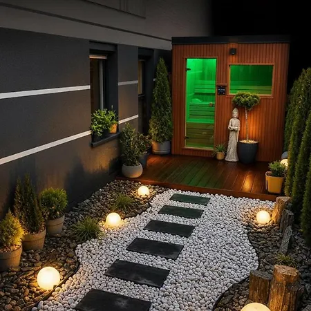 La Catedral - Zen Garden Apartment With Private Sauna & Jacuzzi, Old Town Gdansk-3