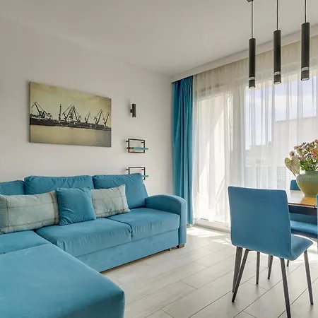 Mazurska Seaside Suites By Downtown Apartments-2
