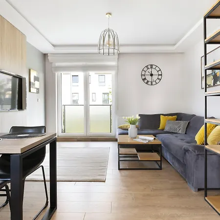 Elite Apartments Family City Center-2