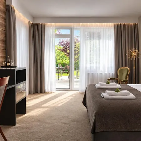 Hotel Villa Eva-3