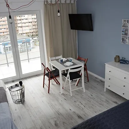 Four Oceans Blue Studio-2
