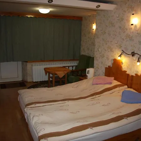 Pokoje Gościnne Lulu-3